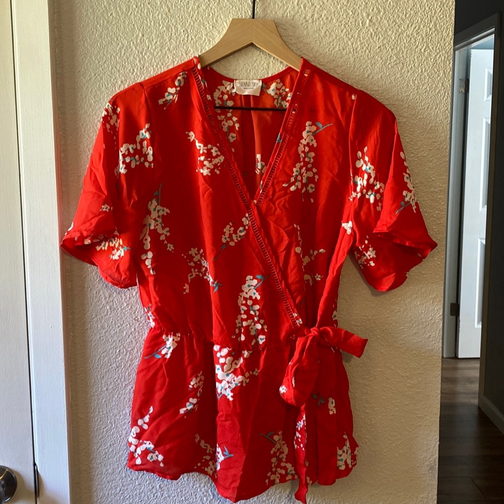 Sienna Sky Faux Blouse. NWOT